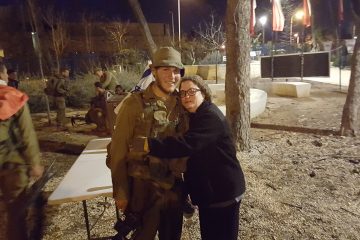 A Lone Soldier Reunited With His Mom At The Perfect Time In The Perfect Place