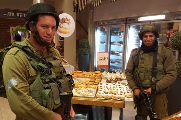 Wish IDF Soldiers A Happy Chanukah